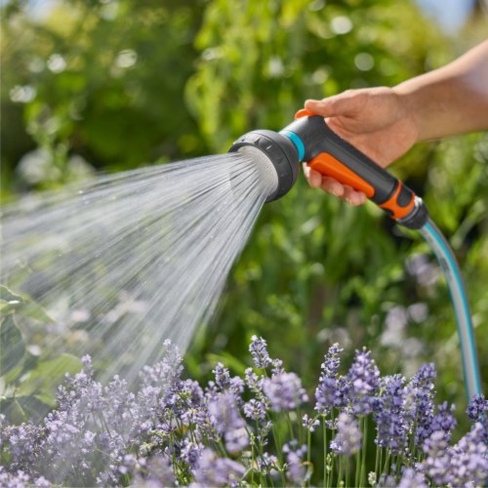 Пістолет для поливу Gardena Classic м'який душ (18365-20.000.00) Пістолет для поливу Gardena Classic м'який душ (18365-20.000.00)