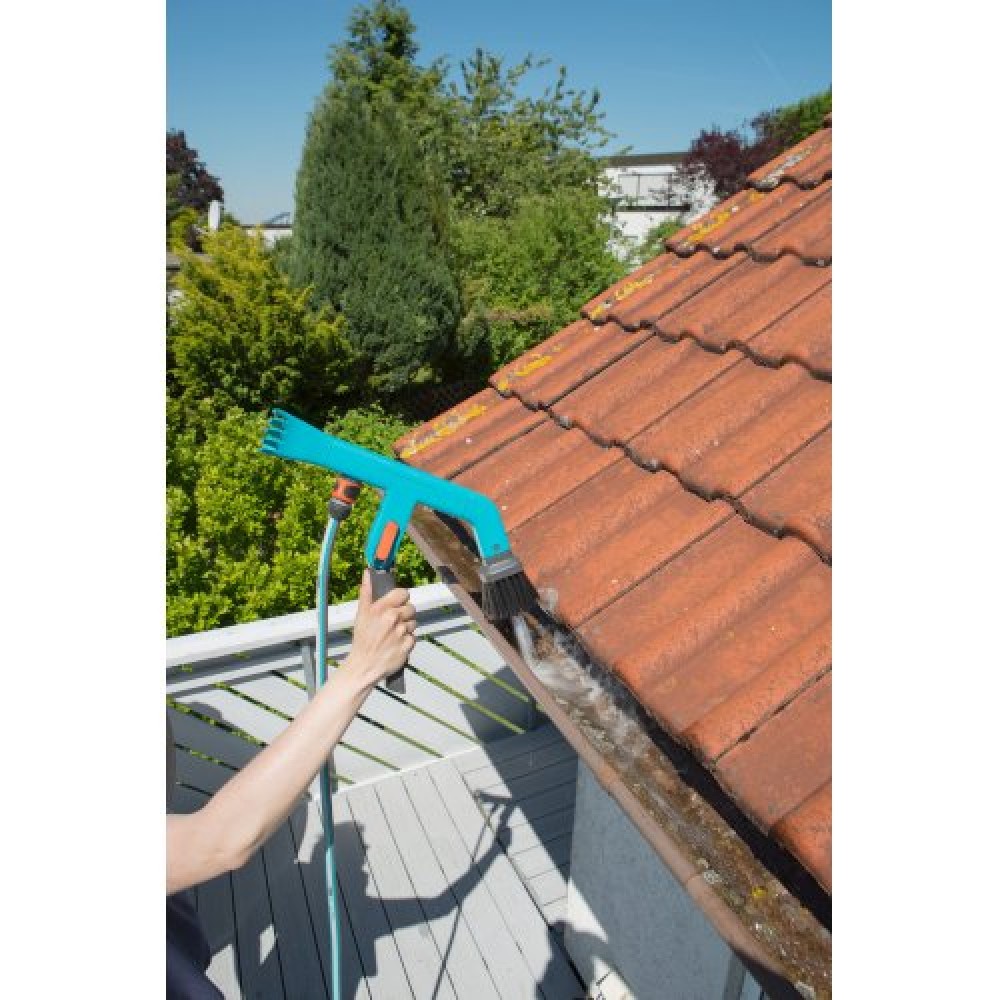 Щітка Gardena Combisystem для очищення жолобів, ринв (03651-20.000.00) Щітка Gardena Combisystem для очищення жолобів, ринв (03651-20.000.00)