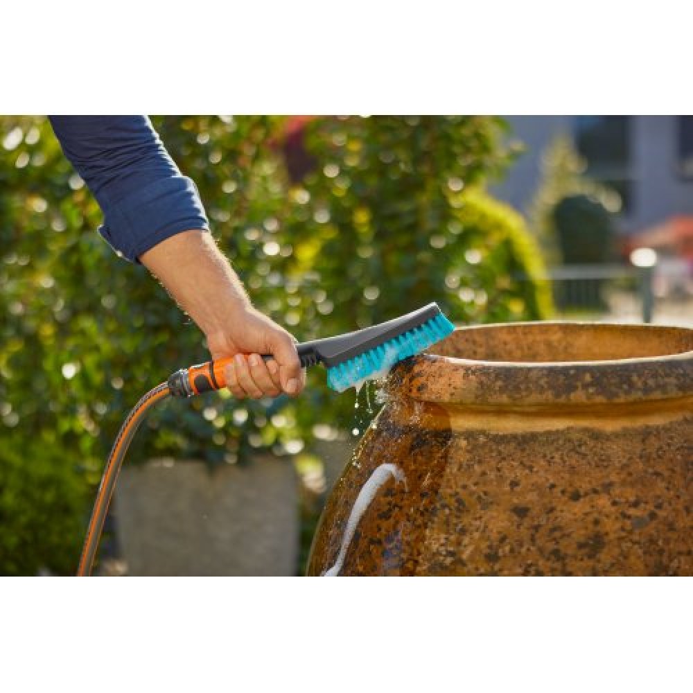 Щітка ручна Gardena Cleansystem S жорстка (18844-20.000.00) Щітка ручна Gardena Cleansystem S жорстка (18844-20.000.00)