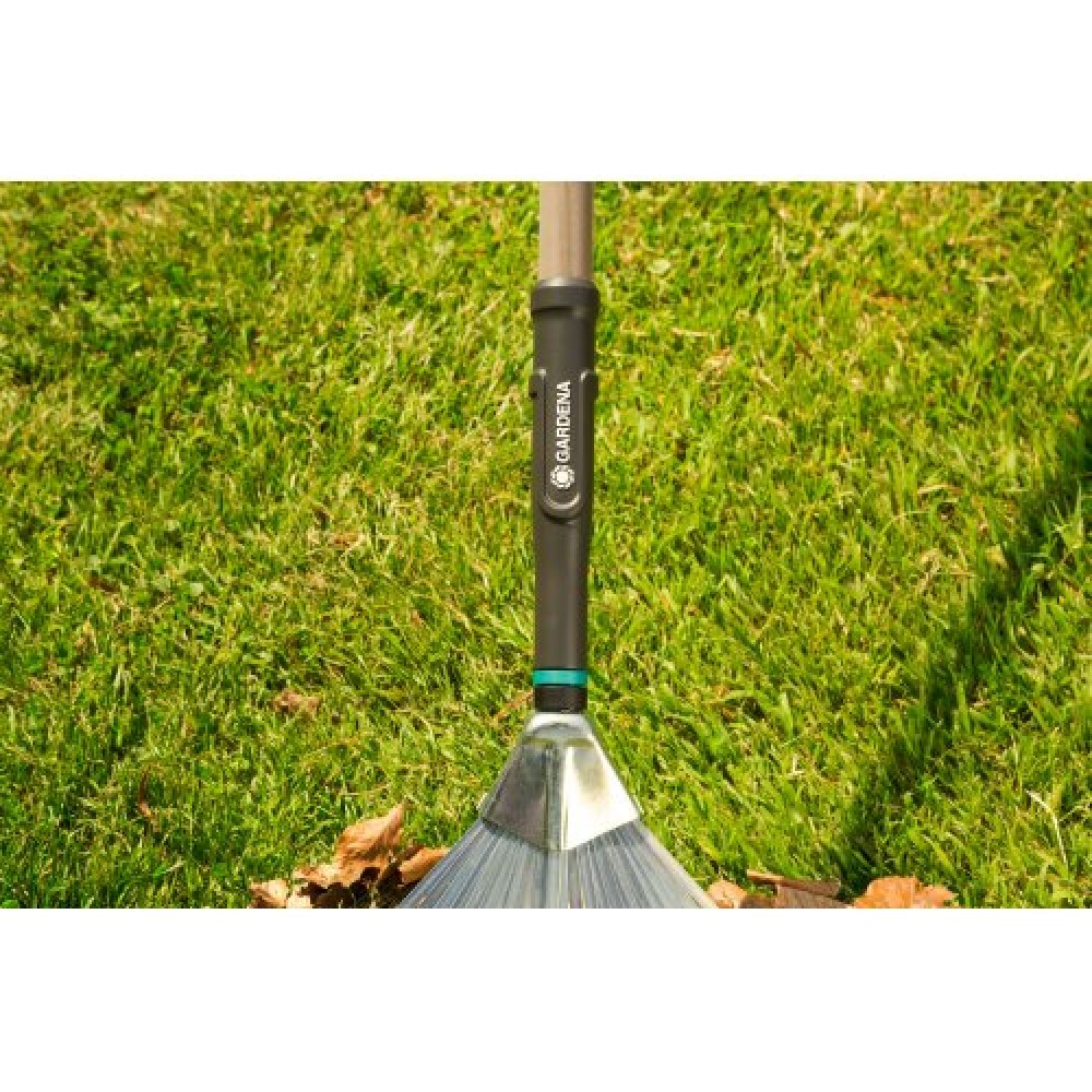 Граблі віялові з ручкою Gardena NatureLine new (17307-20.000.00) Граблі віялові з ручкою Gardena NatureLine new (17307-20.000.00)