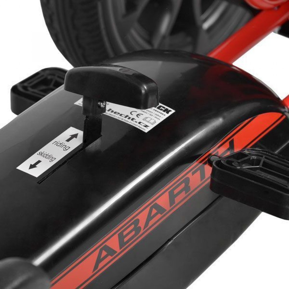 Педальний карт HECHT ABARTH BLACK Педальний карт HECHT ABARTH BLACK