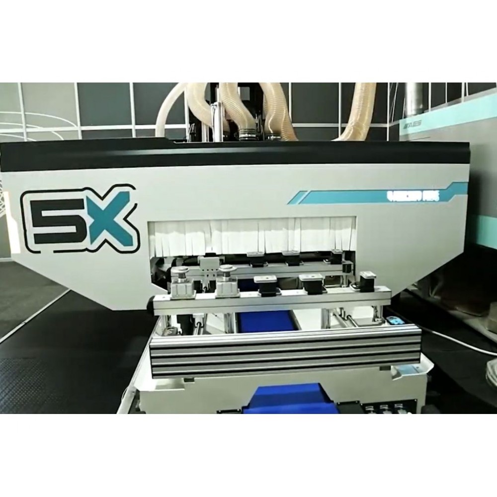 5-ти осьовий обробний центр з ЧПУ AES VEGA 5X 1632 5-ти осьовий обробний центр з ЧПУ AES VEGA 5X 1632