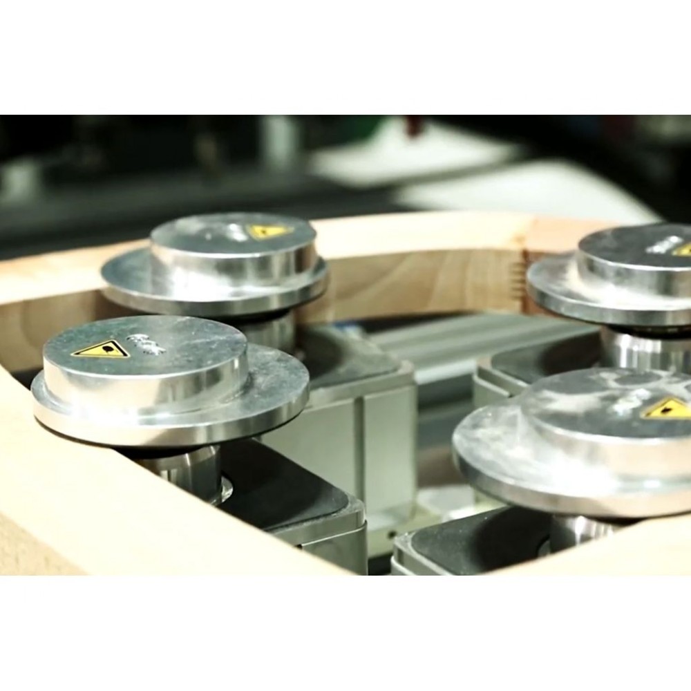 5-ти осьовий обробний центр з ЧПУ AES VEGA 5X 1632 5-ти осьовий обробний центр з ЧПУ AES VEGA 5X 1632