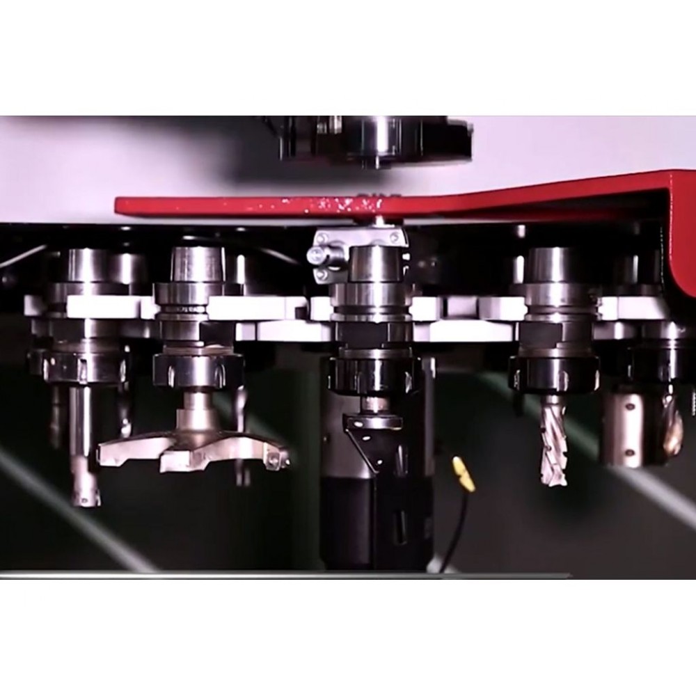 5-ти осьовий обробний центр з ЧПУ AES VEGA 5X 1632 5-ти осьовий обробний центр з ЧПУ AES VEGA 5X 1632