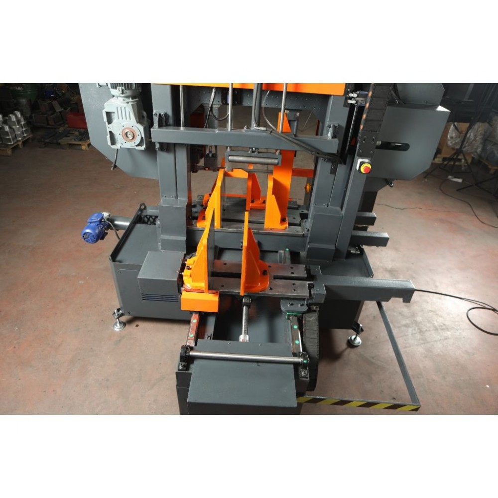 Автоматична двоколонна стрічкова пилка DISPA MAKINA D-SP 550 Автоматична двоколонна стрічкова пилка DISPA MAKINA D-SP 550