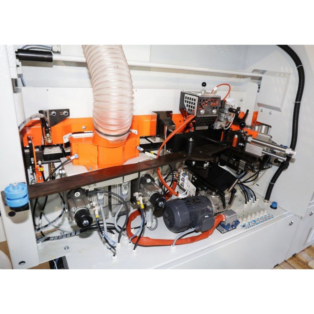 Автоматичний кромкооблицювальний верстат STOMANA KZM 6 TF5 PUR Автоматичний кромкооблицювальний верстат STOMANA KZM 6 TF5 PUR