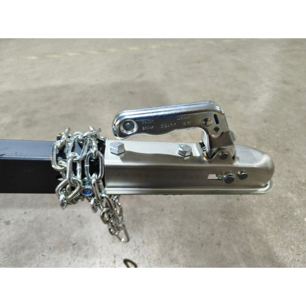 Бензиновий подрібнювач гілок MAST Gartentechnik MT- RP120 Бензиновий подрібнювач гілок MAST Gartentechnik MT- RP120