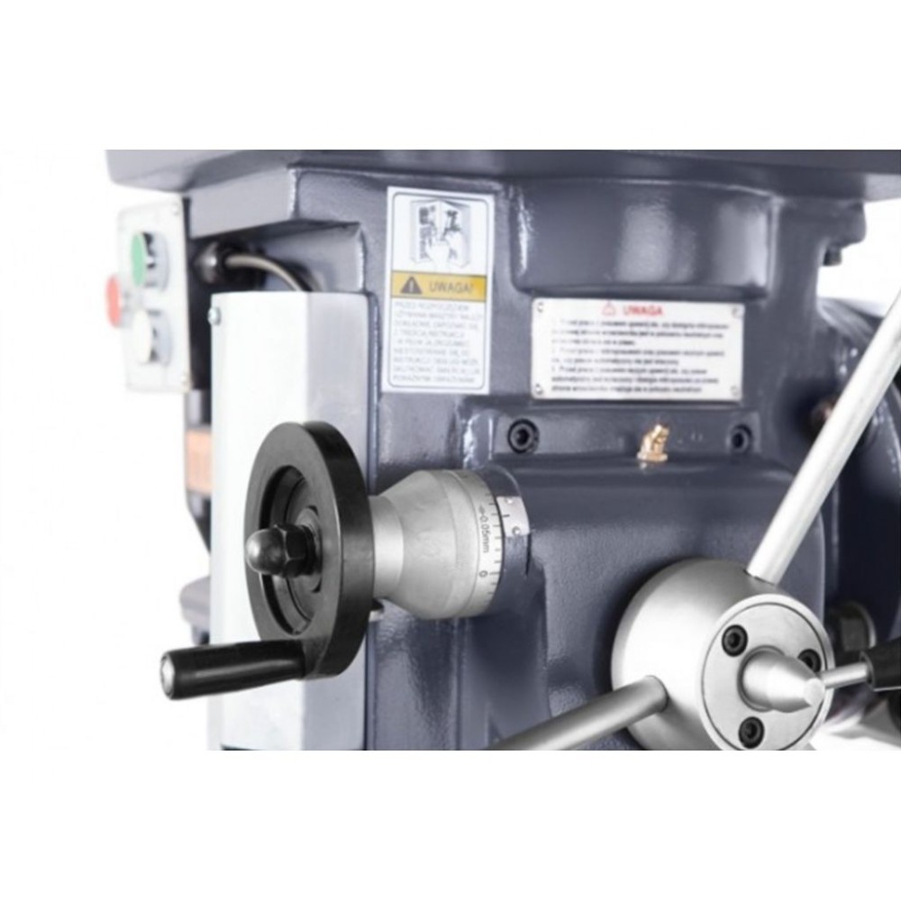 Фрезерно-свердлильний верстат CORMAK XZ 6350ZB Фрезерно-свердлильний верстат CORMAK XZ 6350ZB