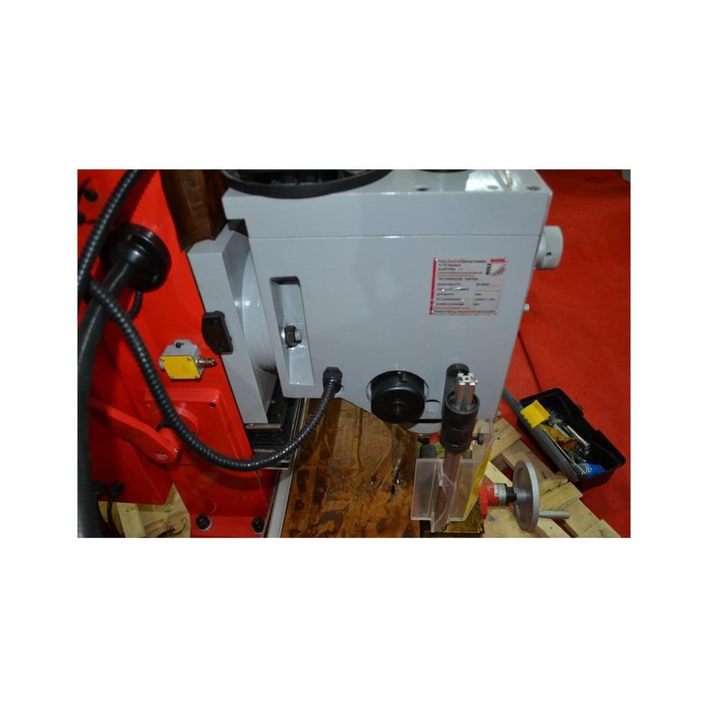 Фрезерний верстат Holzmann BF 50DIG Фрезерний верстат Holzmann BF 50DIG