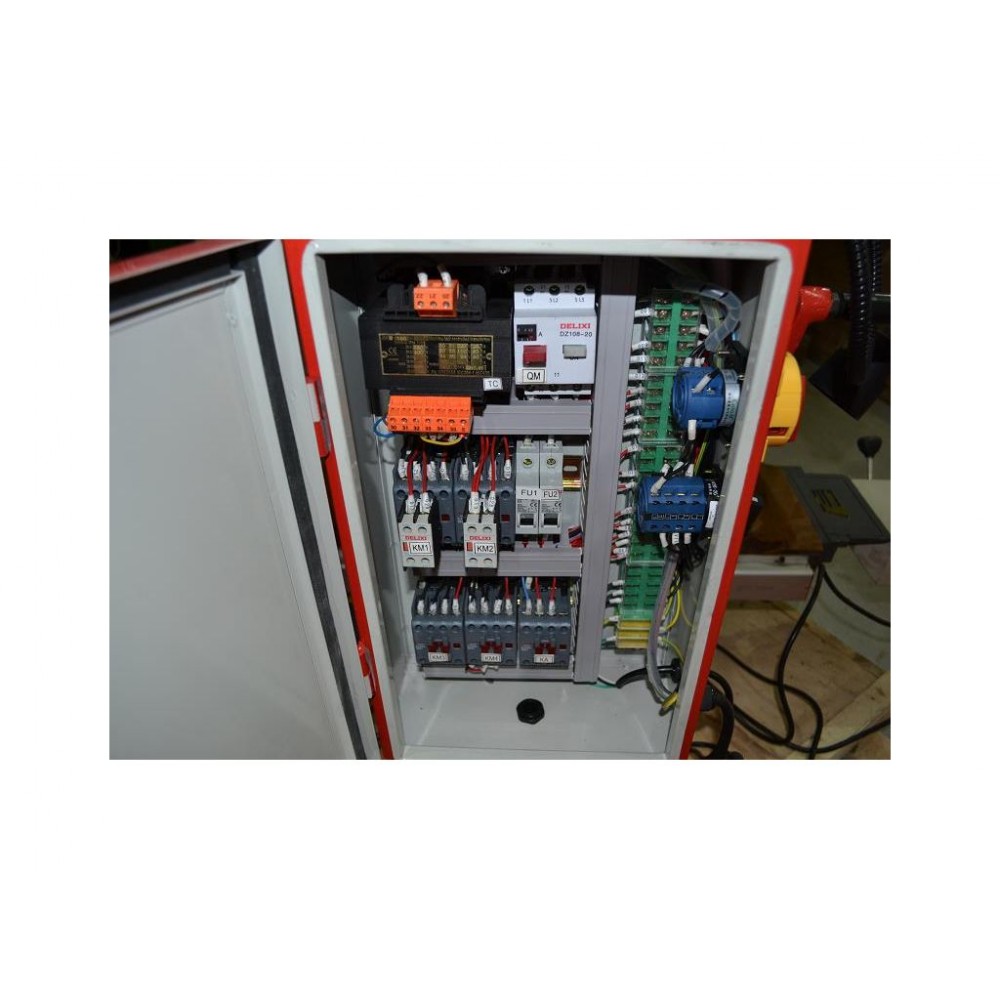 Фрезерний верстат Holzmann BF 50DIG Фрезерний верстат Holzmann BF 50DIG