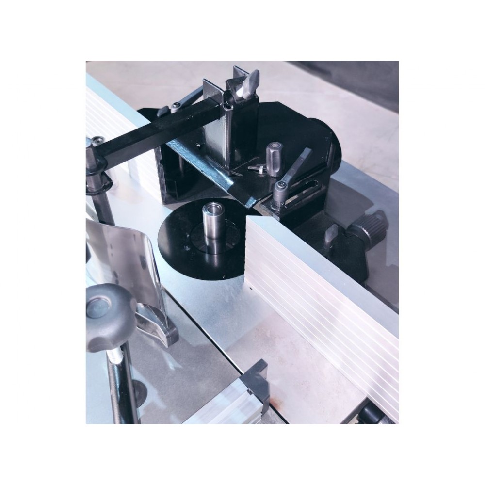 Фрезерний верстат по дереву MAST Holztechnik H-FV160K-1 230V Фрезерний верстат по дереву MAST Holztechnik H-FV160K-1 230V