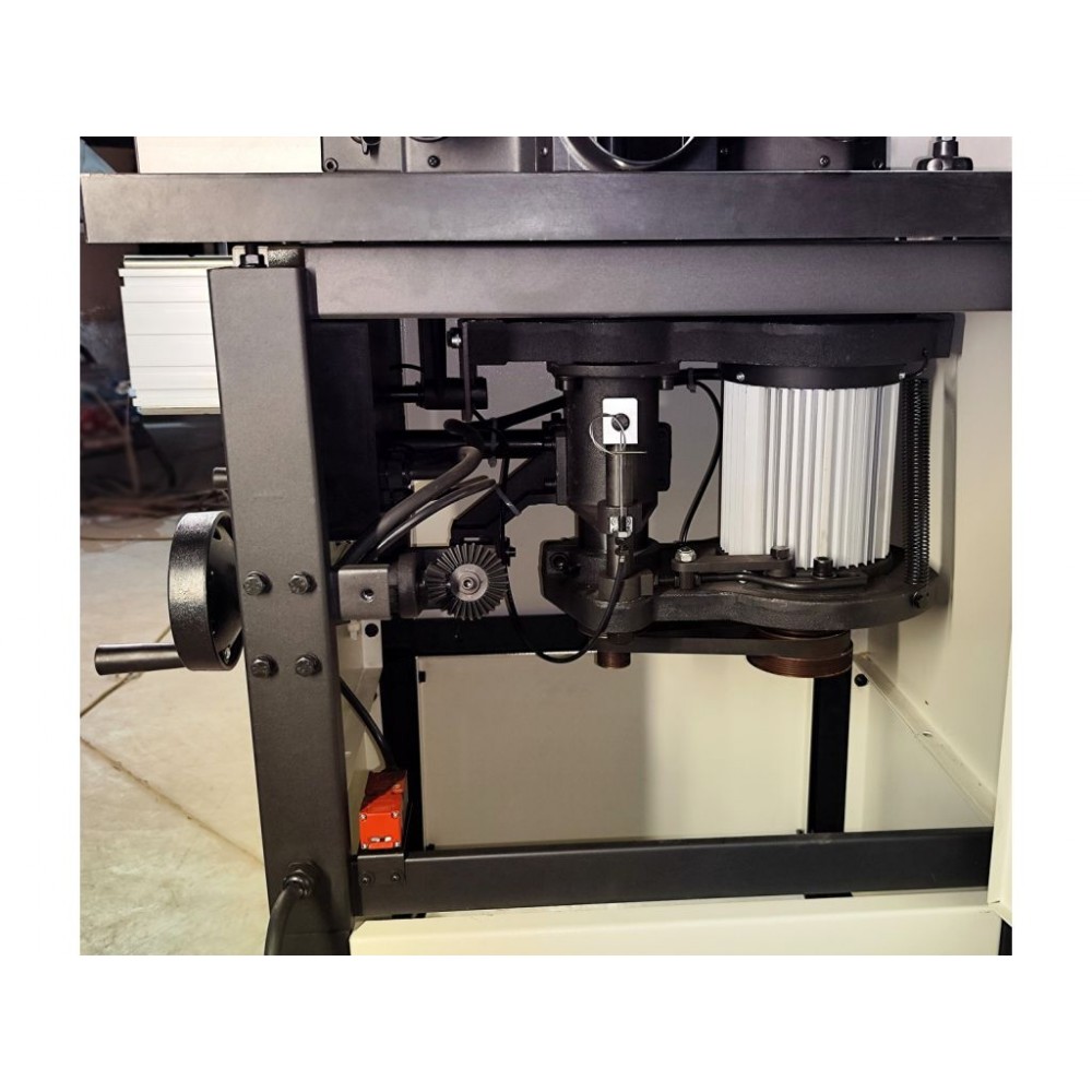 Фрезерний верстат по дереву MAST Holztechnik H-FV200N 400V Фрезерний верстат по дереву MAST Holztechnik H-FV200N 400V