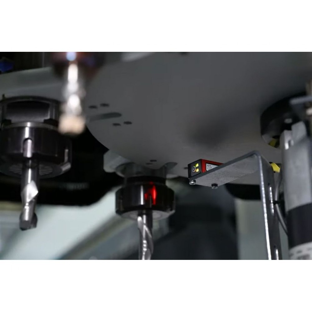 Фрезерний верстат з ЧПК AES EXTREME LINE 1632 Фрезерний верстат з ЧПК AES EXTREME LINE 1632