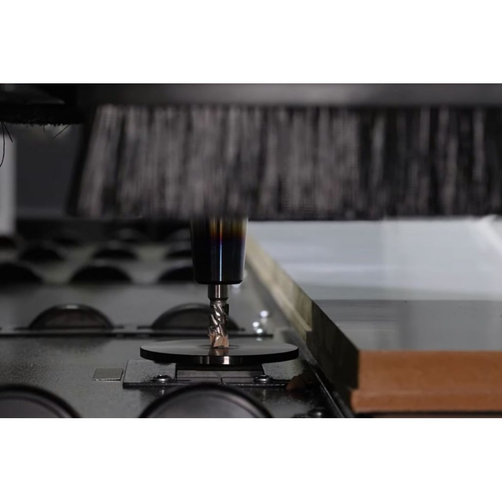 Фрезерний верстат з ЧПК AES EXTREME LINE 1632 Фрезерний верстат з ЧПК AES EXTREME LINE 1632