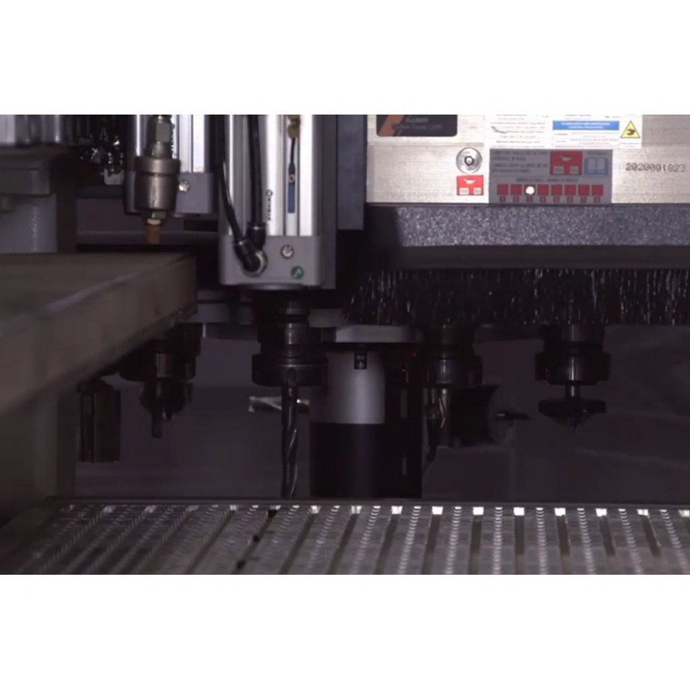 Фрезерний верстат з ЧПУ AES RAPTOR ULTRA 2128 Фрезерний верстат з ЧПУ AES RAPTOR ULTRA 2128