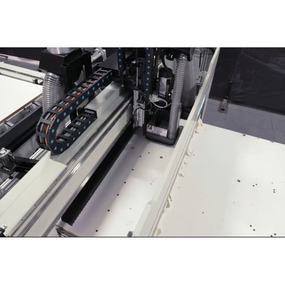 Фрезерний верстат з ЧПУ AES RAPTOR ULTRA 2142 Фрезерний верстат з ЧПУ AES RAPTOR ULTRA 2142