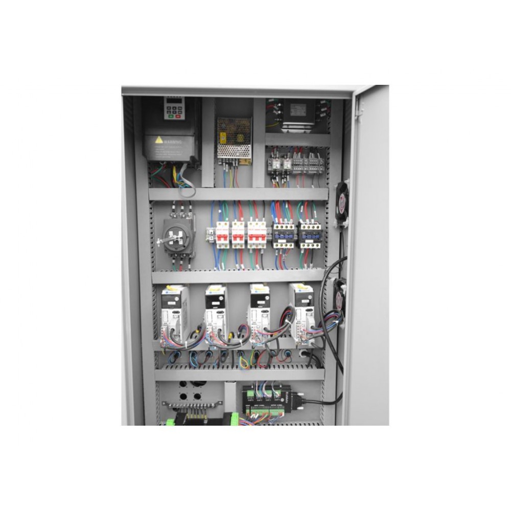 Фрезерний верстат з ЧПУ CORMAK C2030 Фрезерний верстат з ЧПУ CORMAK C2030