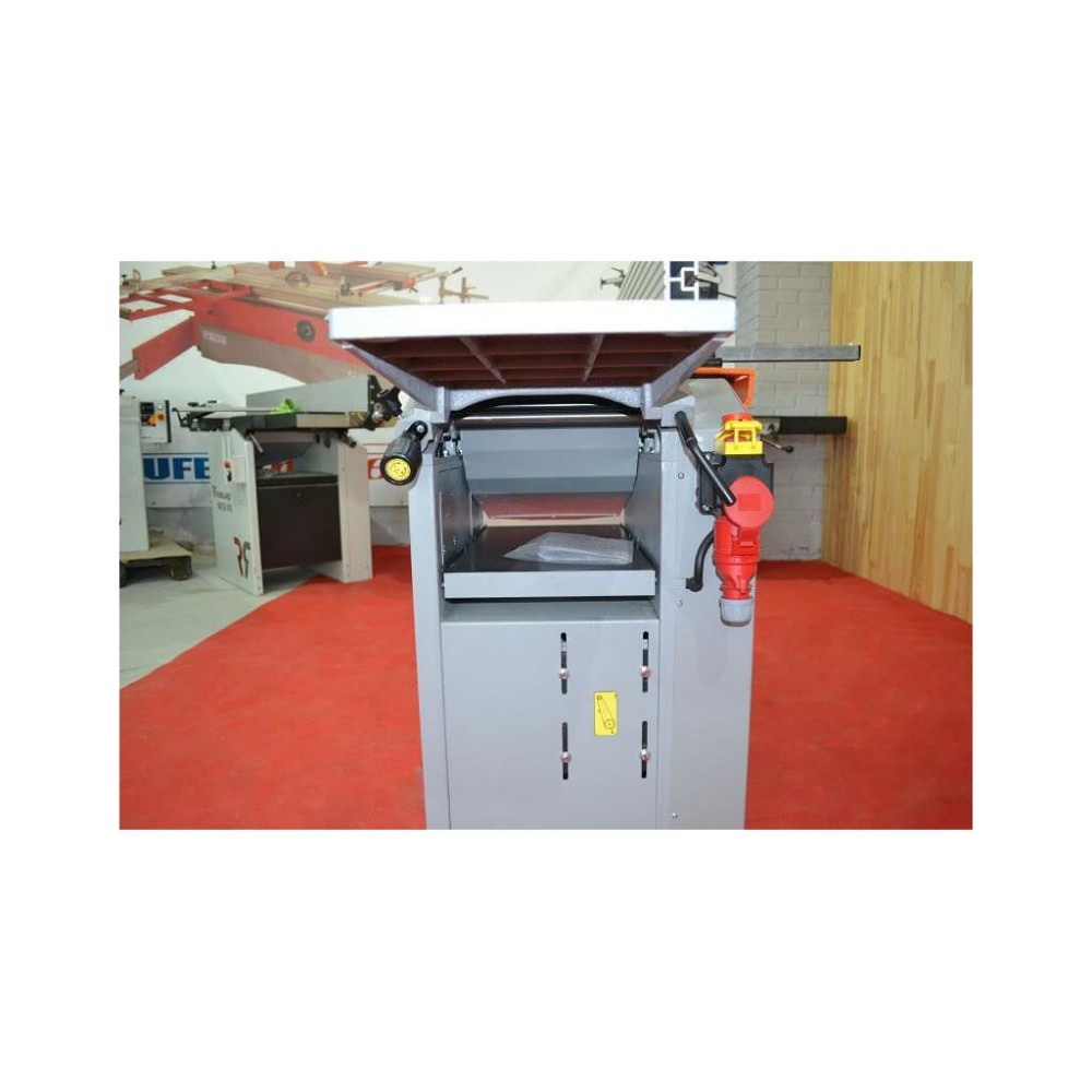 Фугувально-рейсмусовий верстат Stomana ADM 320 зі спіральним валом Фугувально-рейсмусовий верстат Stomana ADM 320 зі спіральним валом