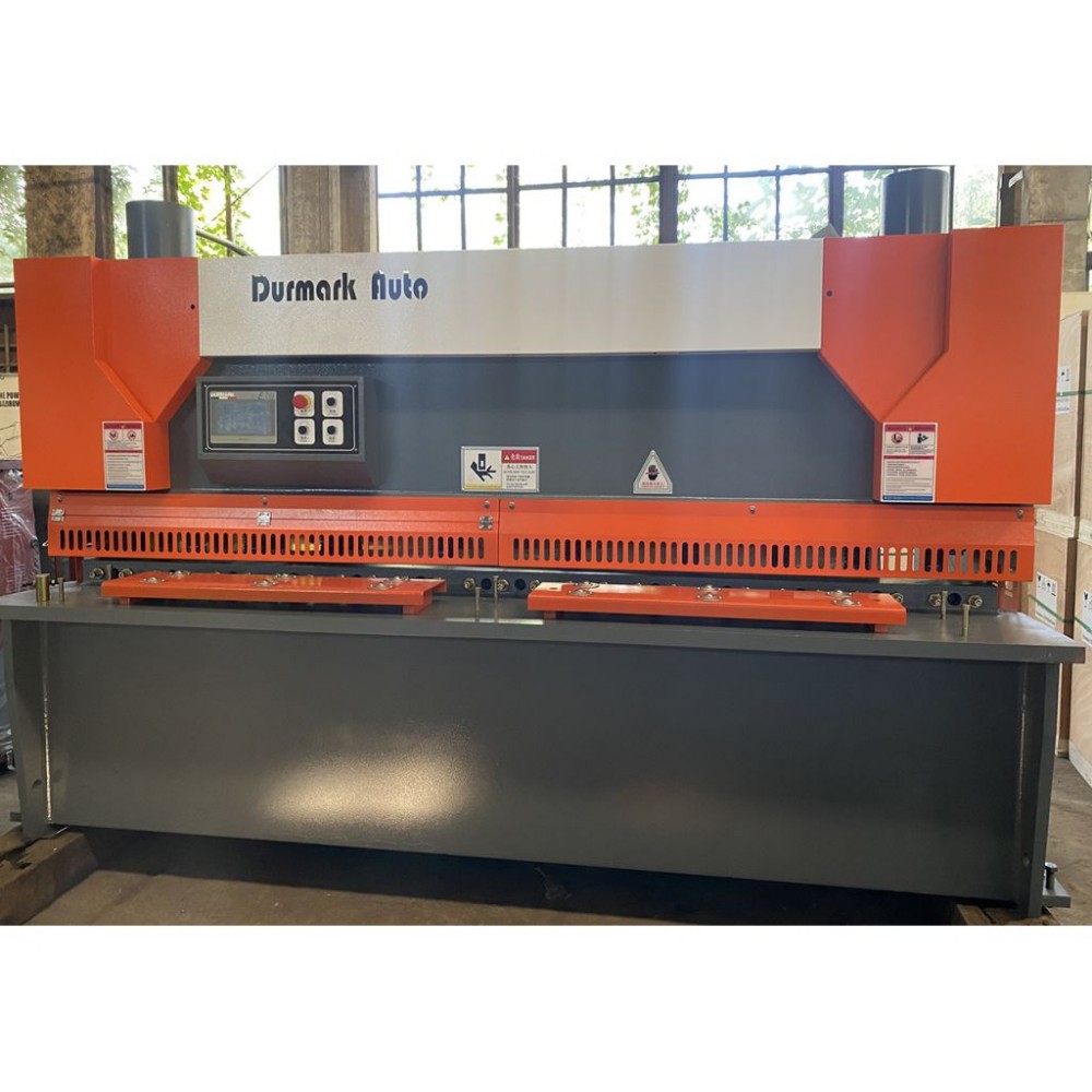 Гідравлічні гільйотинні ножиці DURMARK QC11K-6X2500 Гідравлічні гільйотинні ножиці DURMARK QC11K-6X2500