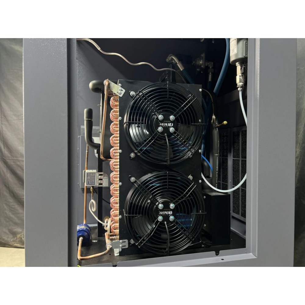 Гвинтовий компресор 16 Бар Mast LZN-30 COMBO inverter (осушувач + ресивер 500 л) Гвинтовий компресор 16 Бар Mast LZN-30 COMBO inverter (осушувач + ресивер 500 л)