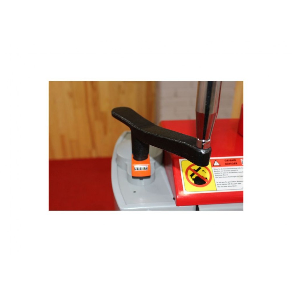 Калібрувально-шліфувальний верстат Holzmann ZS 640P 230 В Калібрувально-шліфувальний верстат Holzmann ZS 640P 230 В