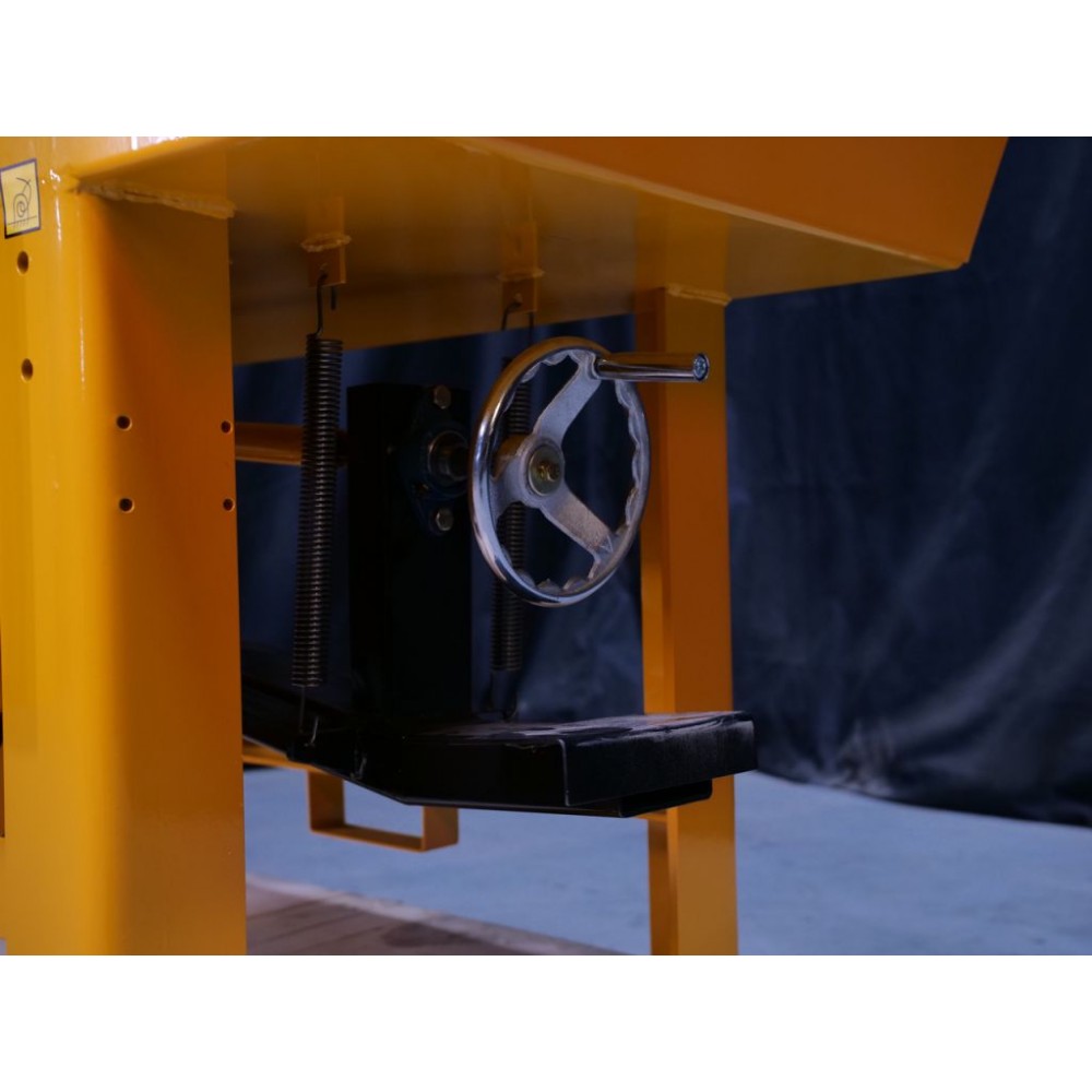 Каменерізний верстат MAST Bautechnik MT-SKM700_380V Каменерізний верстат MAST Bautechnik MT-SKM700_380V