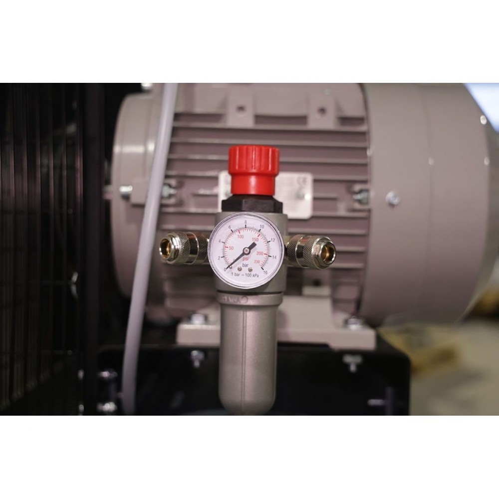 Компресор поршневий WALTER GK 880-5,5/270 P Компресор поршневий WALTER GK 880-5,5/270 P