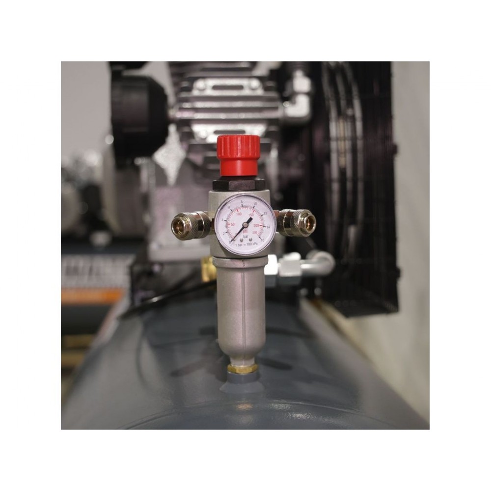 Компресор поршневий WALTER GK 880-5,5/500 P Компресор поршневий WALTER GK 880-5,5/500 P