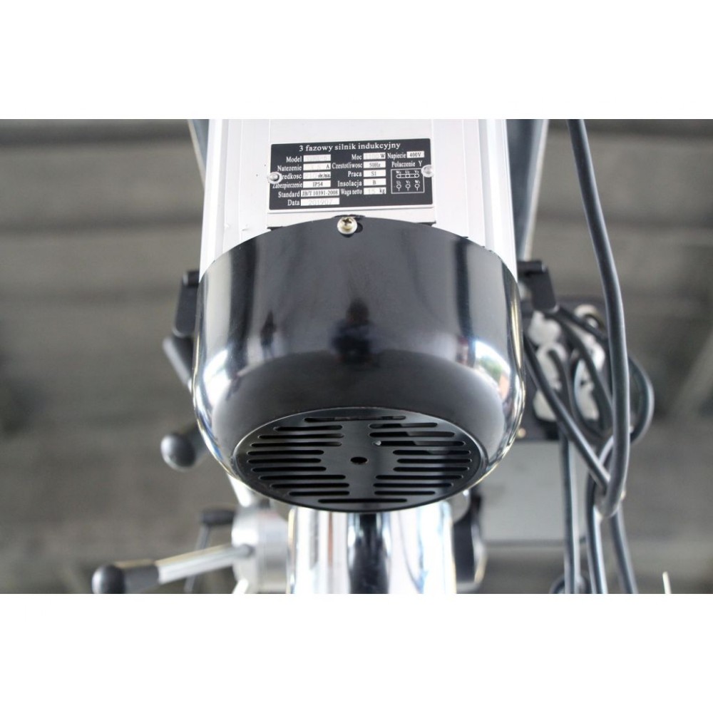 Настільний свердлильний верстат CORMAK W25 Настільний свердлильний верстат CORMAK W25