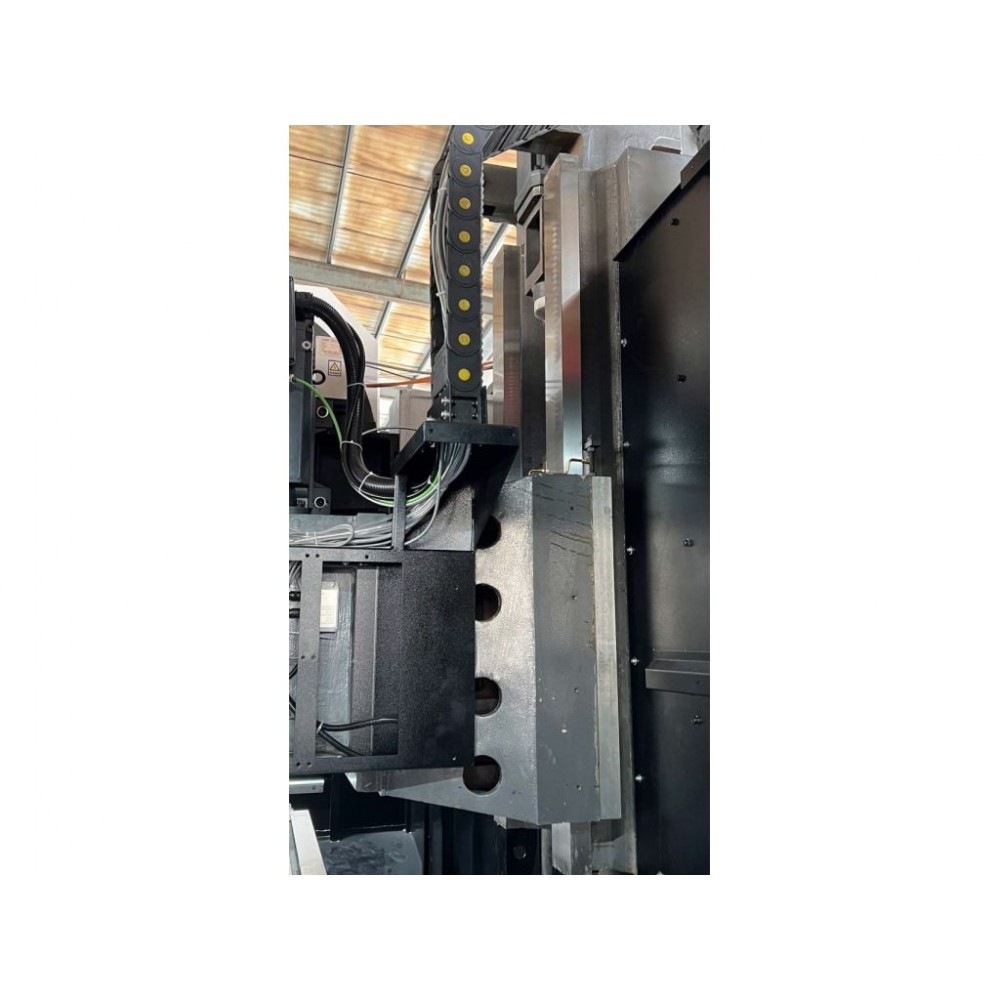 Оброблювальний центр з ЧПК MAST MM 1890 Оброблювальний центр з ЧПК MAST MM 1890