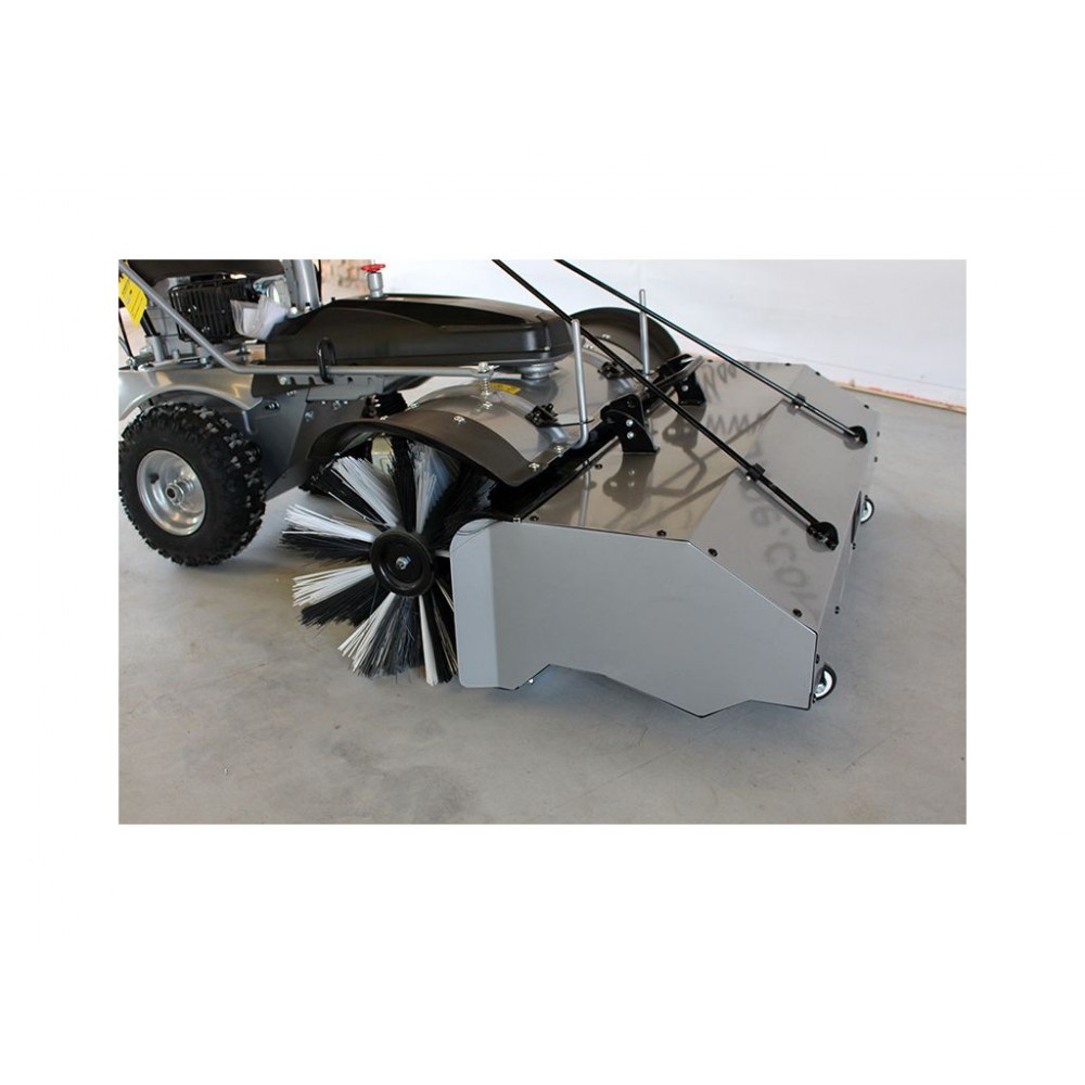 Підмітальна машина Lumag KM1000 (комплект 3в1) Підмітальна машина Lumag KM1000 (комплект 3в1)