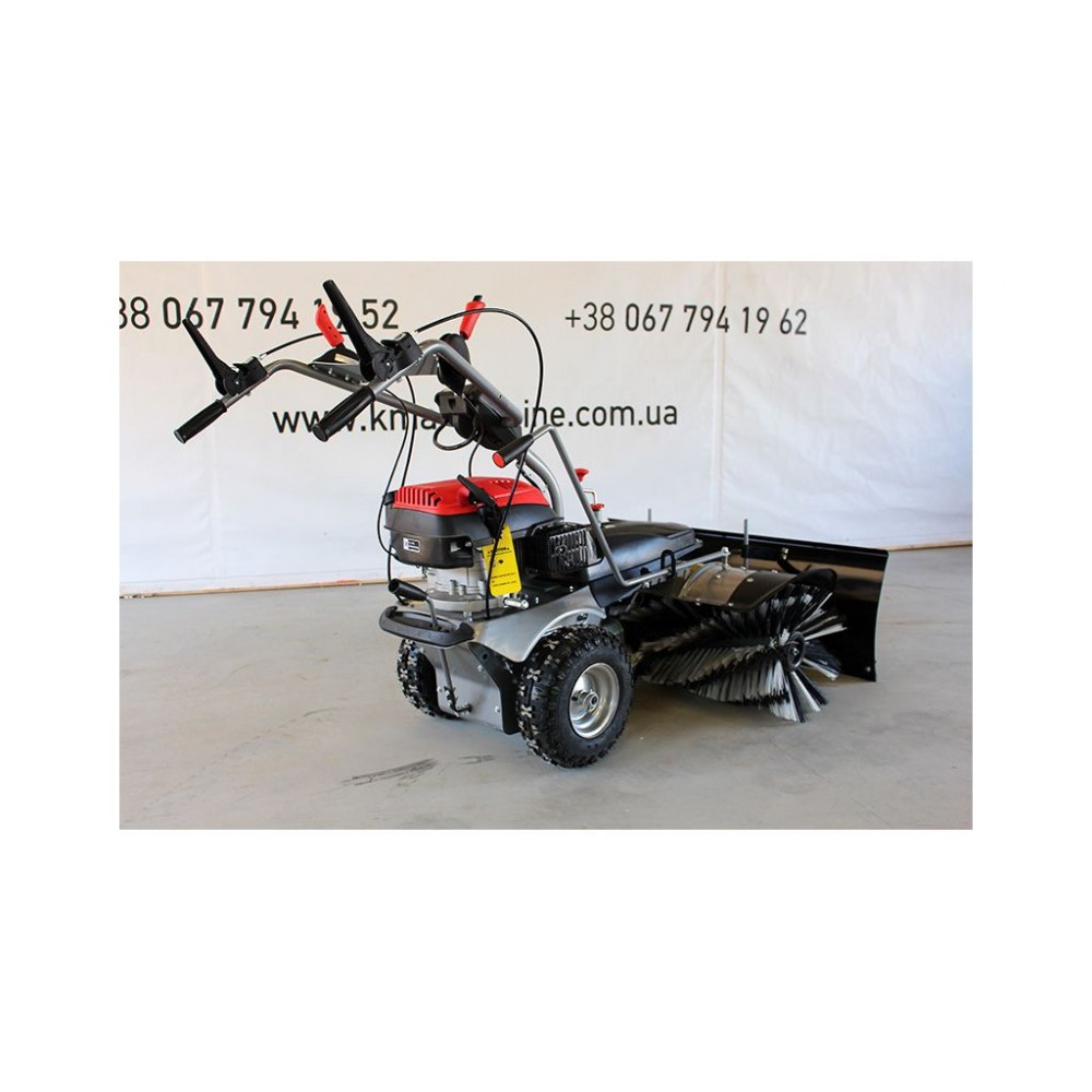 Підмітальна машина Lumag KM1000 (комплект 3в1) Підмітальна машина Lumag KM1000 (комплект 3в1)