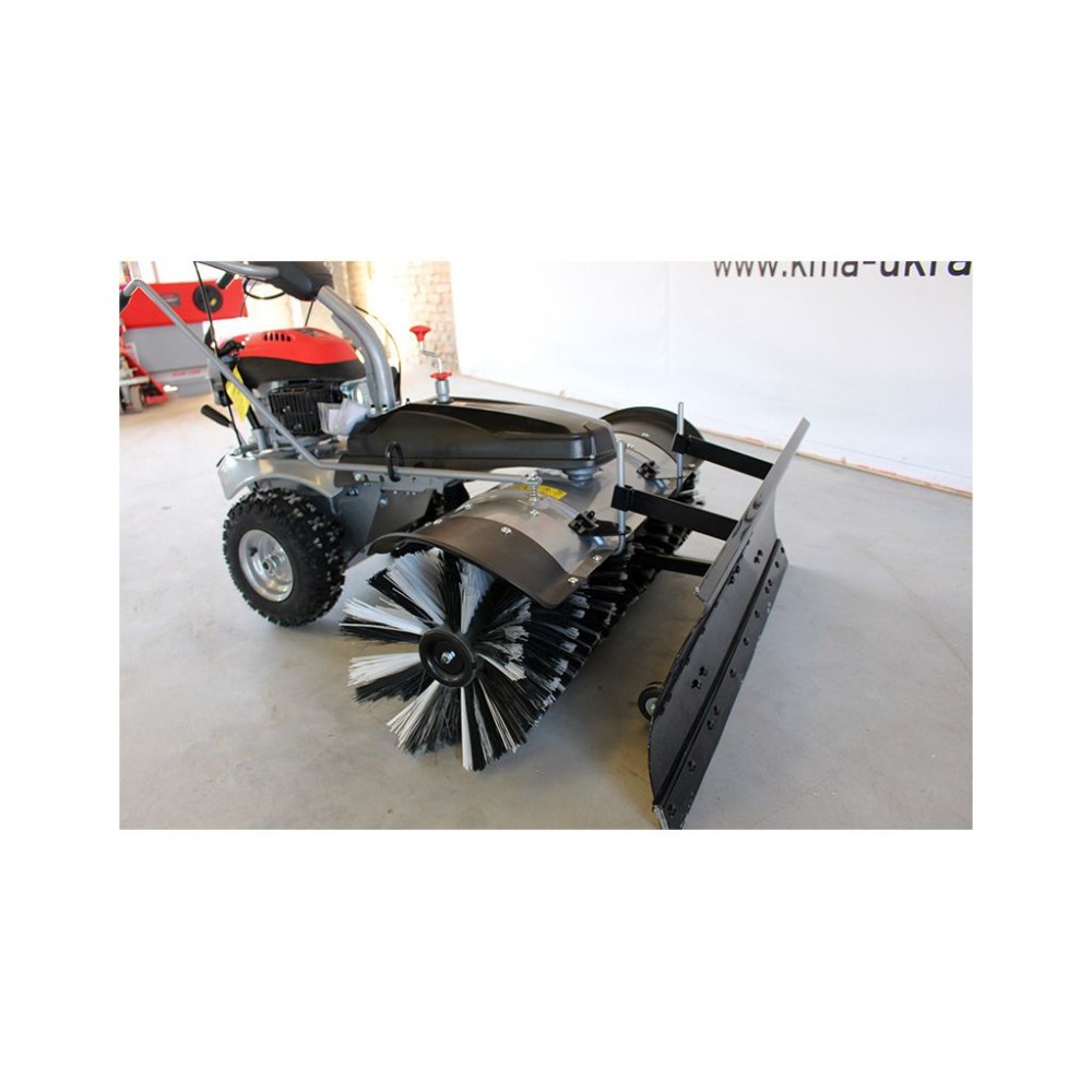 Підмітальна машина Lumag KM1000 (комплект 3в1) Підмітальна машина Lumag KM1000 (комплект 3в1)