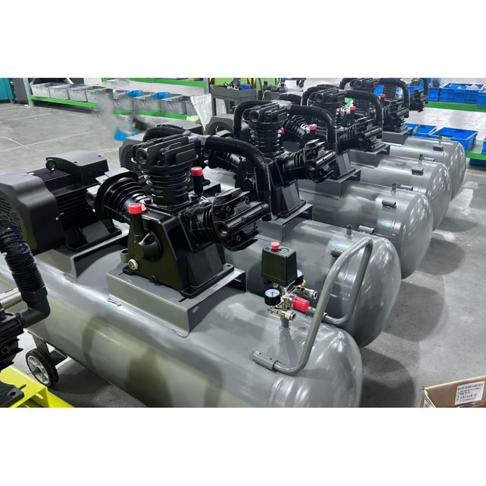 Поршневий компресор Mast TB90/300L 400V Поршневий компресор Mast TB90/300L 400V