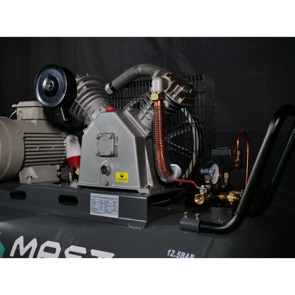 Поршневий компресор MAST VA90/200L 400 12.5BAR Поршневий компресор MAST VA90/200L 400 12.5BAR