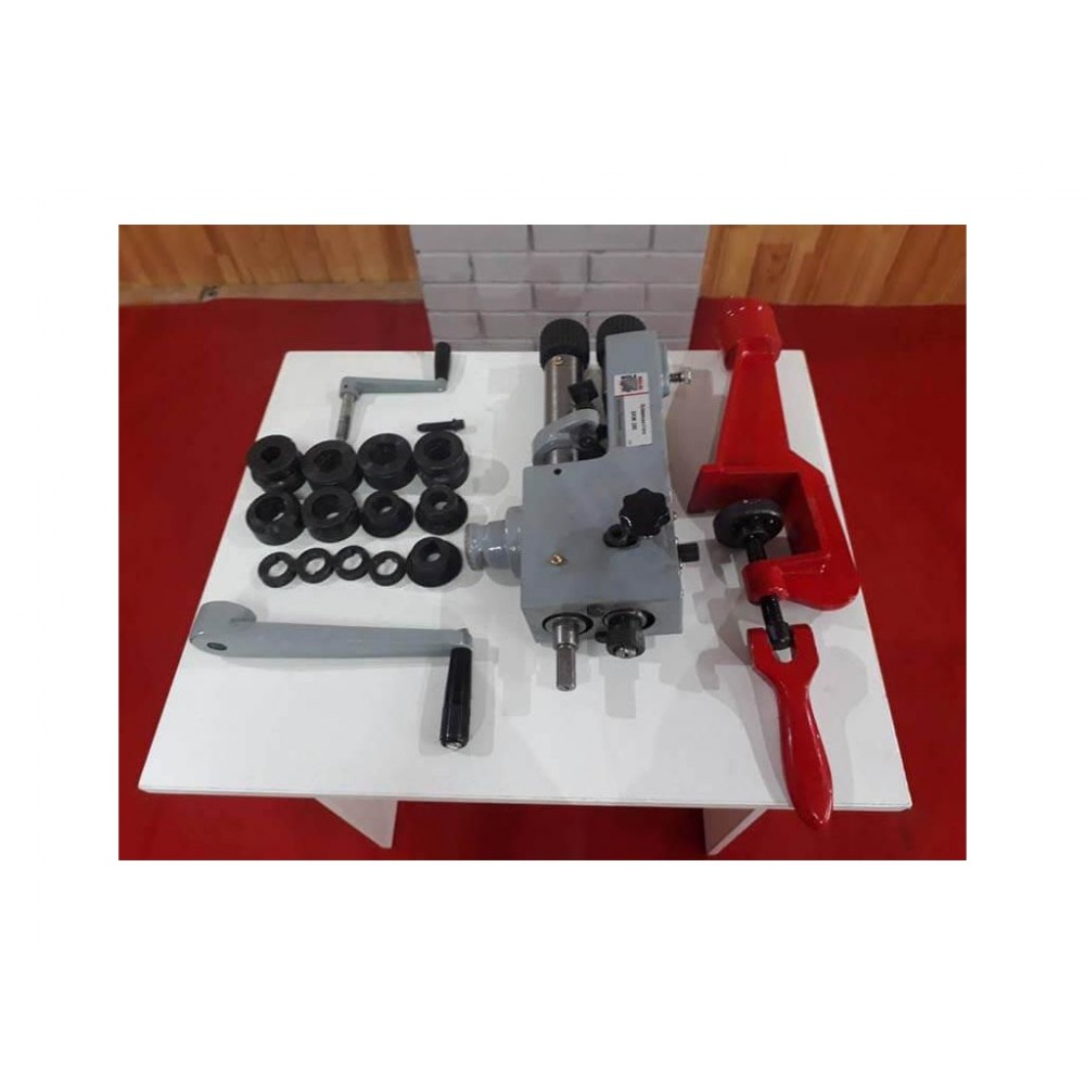 Ручний відбортовочний верстат Holzmann SKM 200 Ручний відбортовочний верстат Holzmann SKM 200