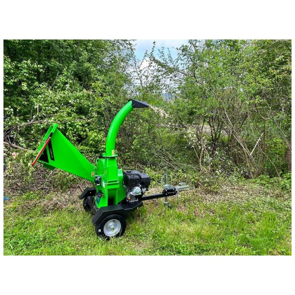 Садовий подрібнювач Zipper ZI-HAEK15000 Садовий подрібнювач Zipper ZI-HAEK15000