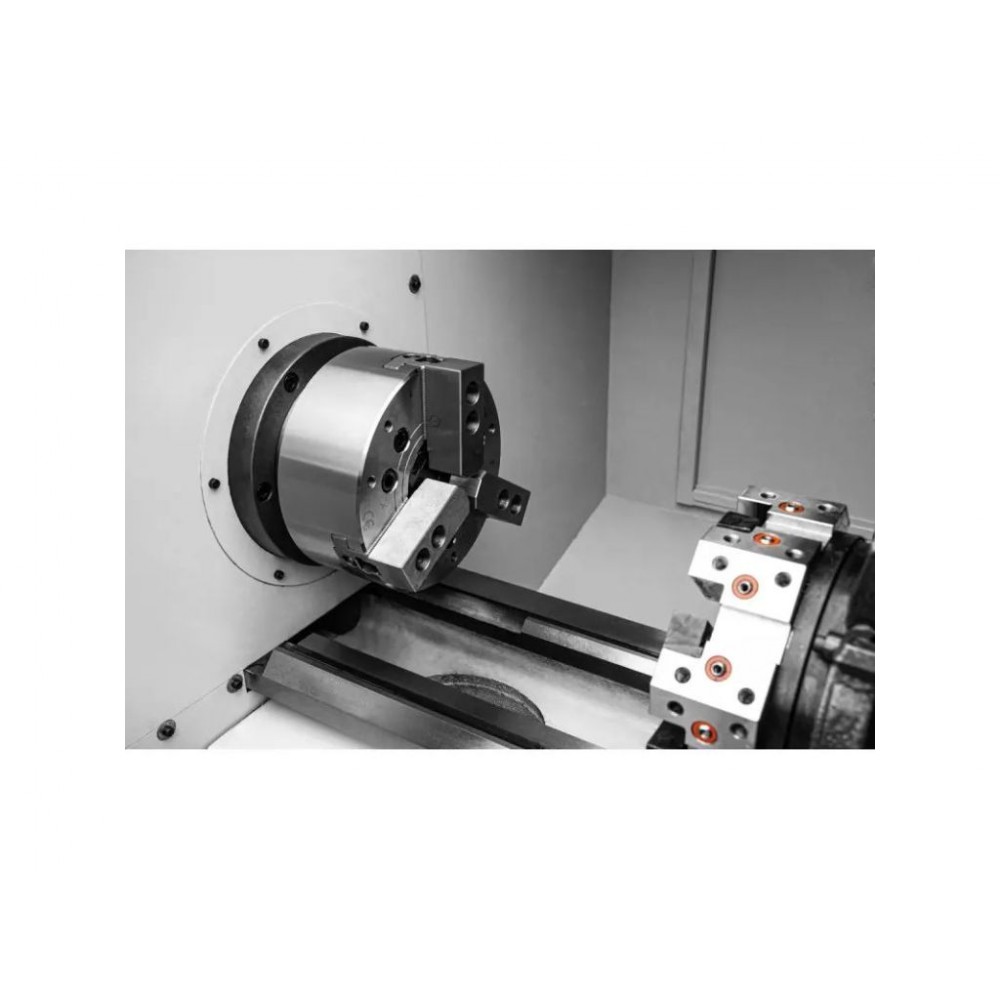 Токарний верстат ЧПУ Cormak 360x750 з гідравлікою Токарний верстат ЧПУ Cormak 360x750 з гідравлікою