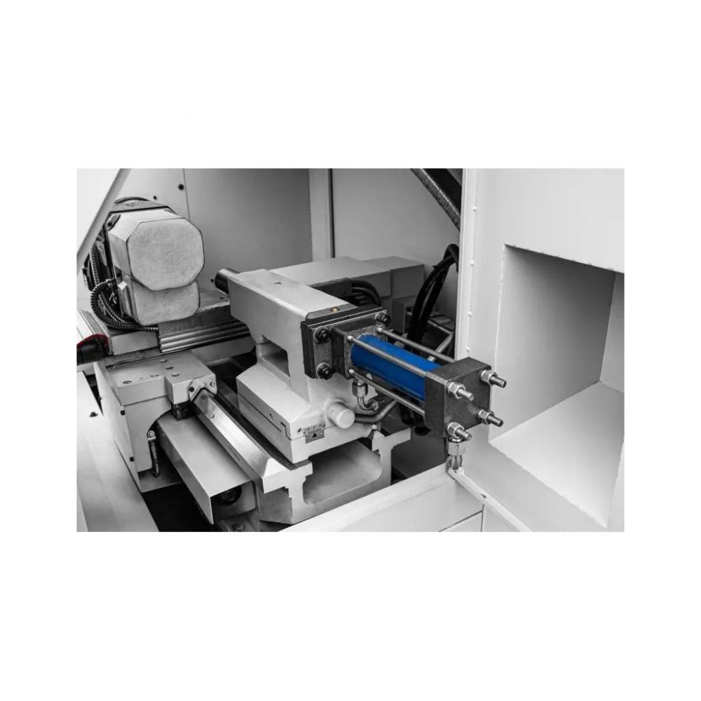 Токарний верстат з ЧПУ Cormak 360x750 з гідравлічним патроном, Siemens Sinumerik Токарний верстат з ЧПУ Cormak 360x750 з гідравлічним патроном, Siemens Sinumerik