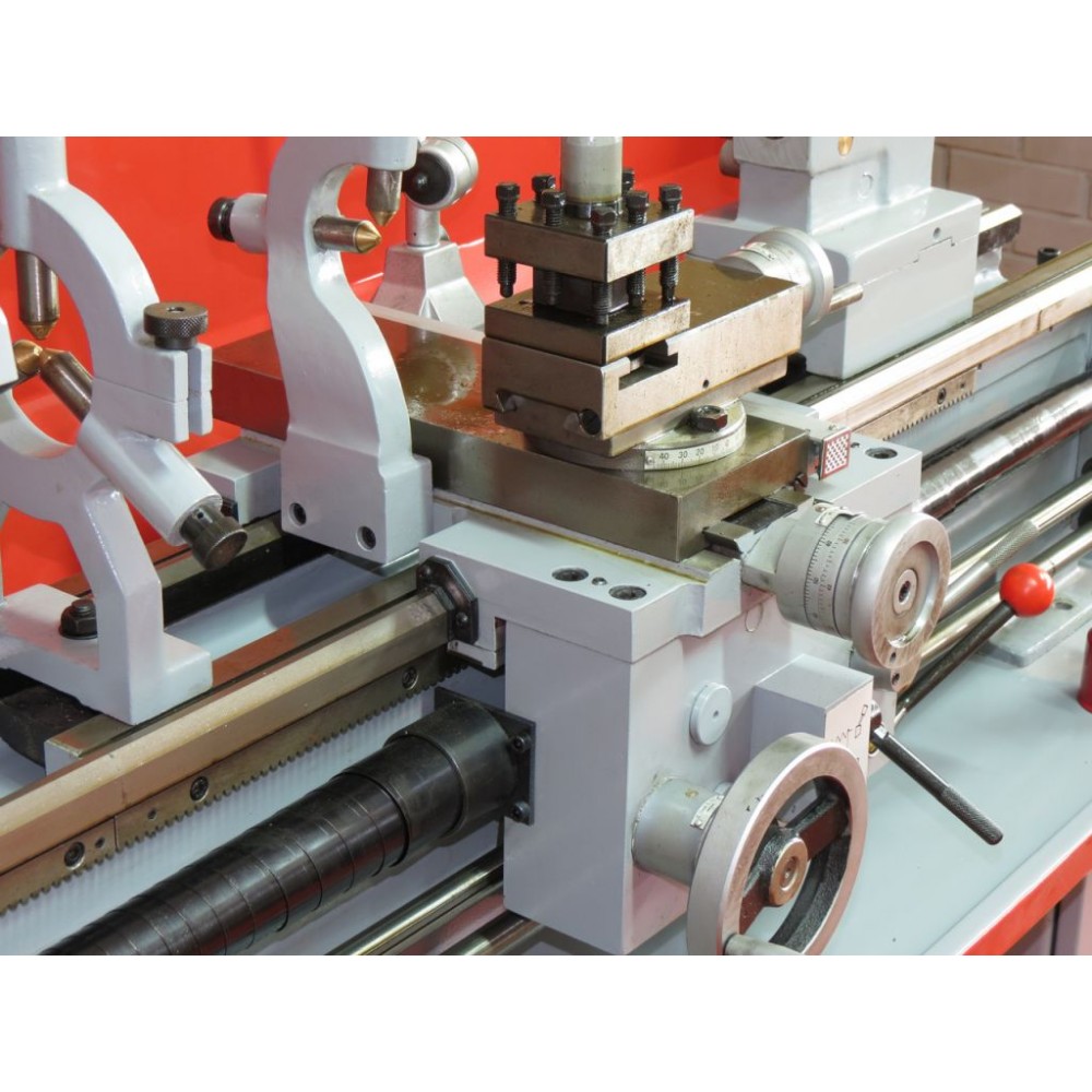 Токарно-гвинторізний верстат Holzmann ED 1000NDIG Токарно-гвинторізний верстат Holzmann ED 1000NDIG