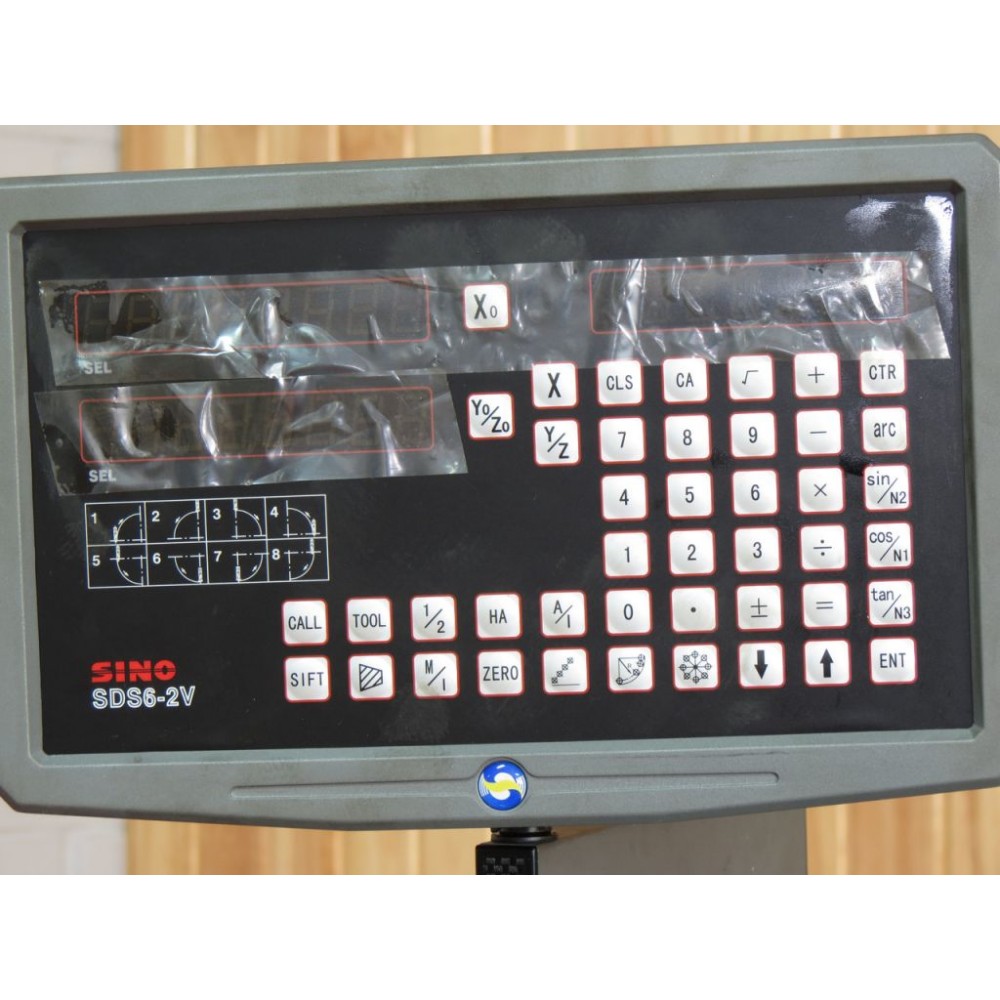 Токарно-гвинторізний верстат Holzmann ED 1000NDIG Токарно-гвинторізний верстат Holzmann ED 1000NDIG