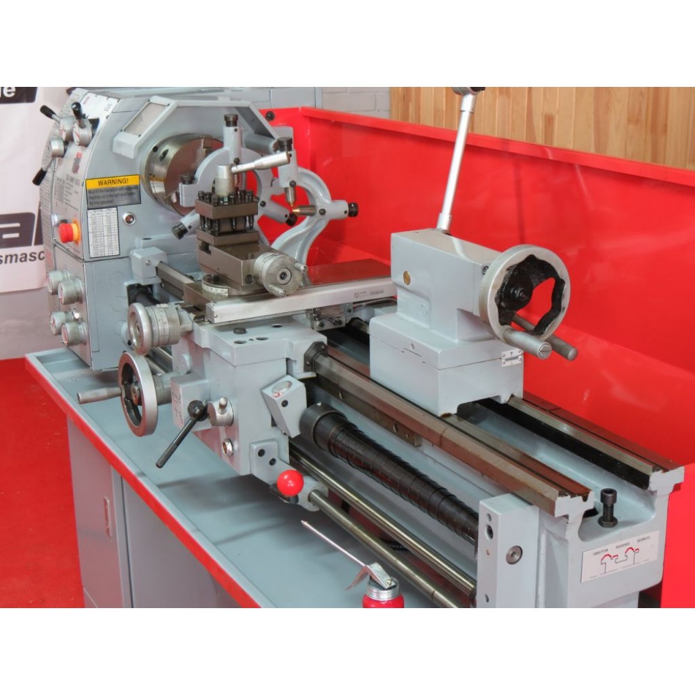 Токарно-гвинторізний верстат Holzmann ED 1000NDIG Токарно-гвинторізний верстат Holzmann ED 1000NDIG