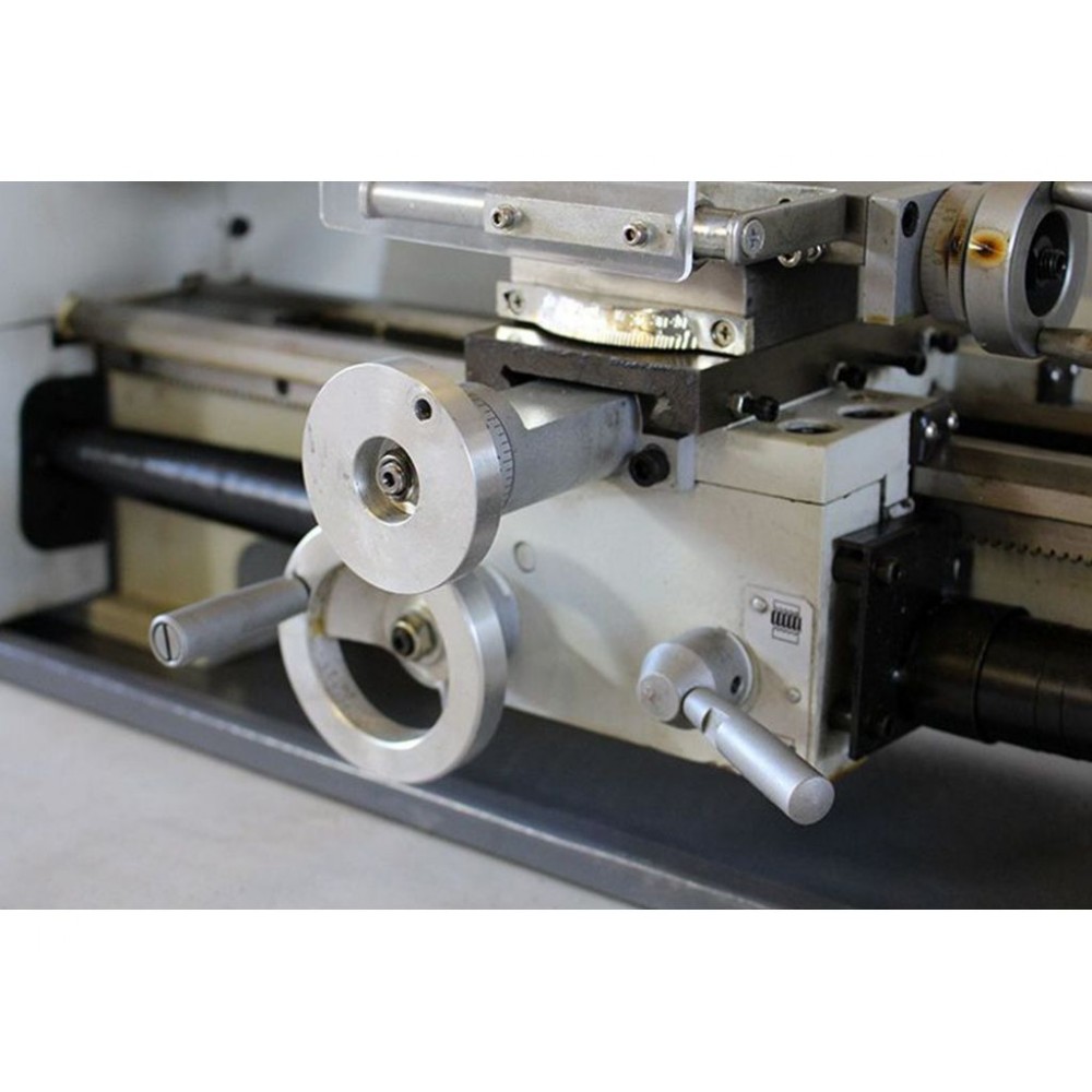 Токарний верстат Cormak TYTAN 500 Токарний верстат Cormak TYTAN 500