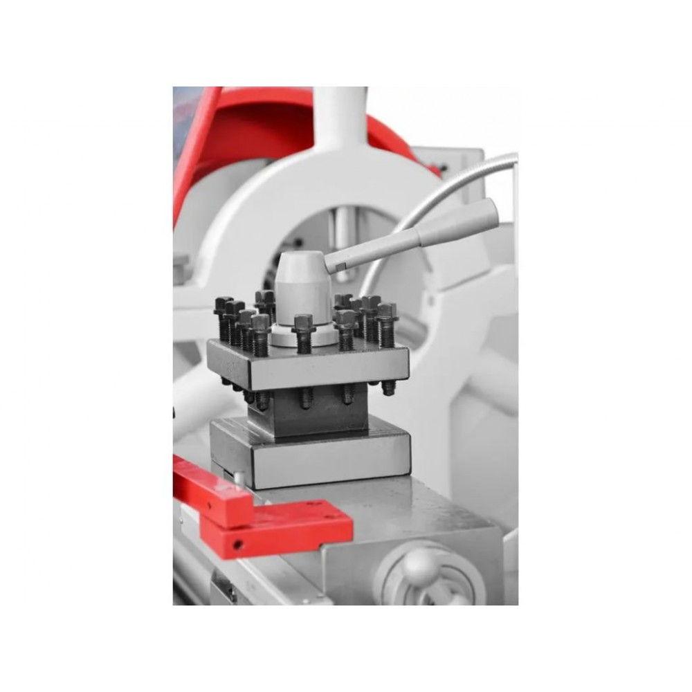 Токарно-гвинторізний верстат CORMAK 560 X 1500 Токарно-гвинторізний верстат CORMAK 560 X 1500