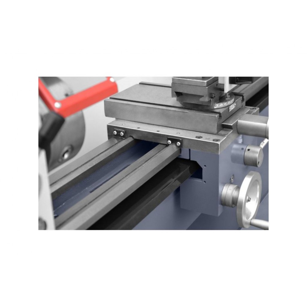 Універсальний токарний верстат CORMAK TYTAN 700 Універсальний токарний верстат CORMAK TYTAN 700