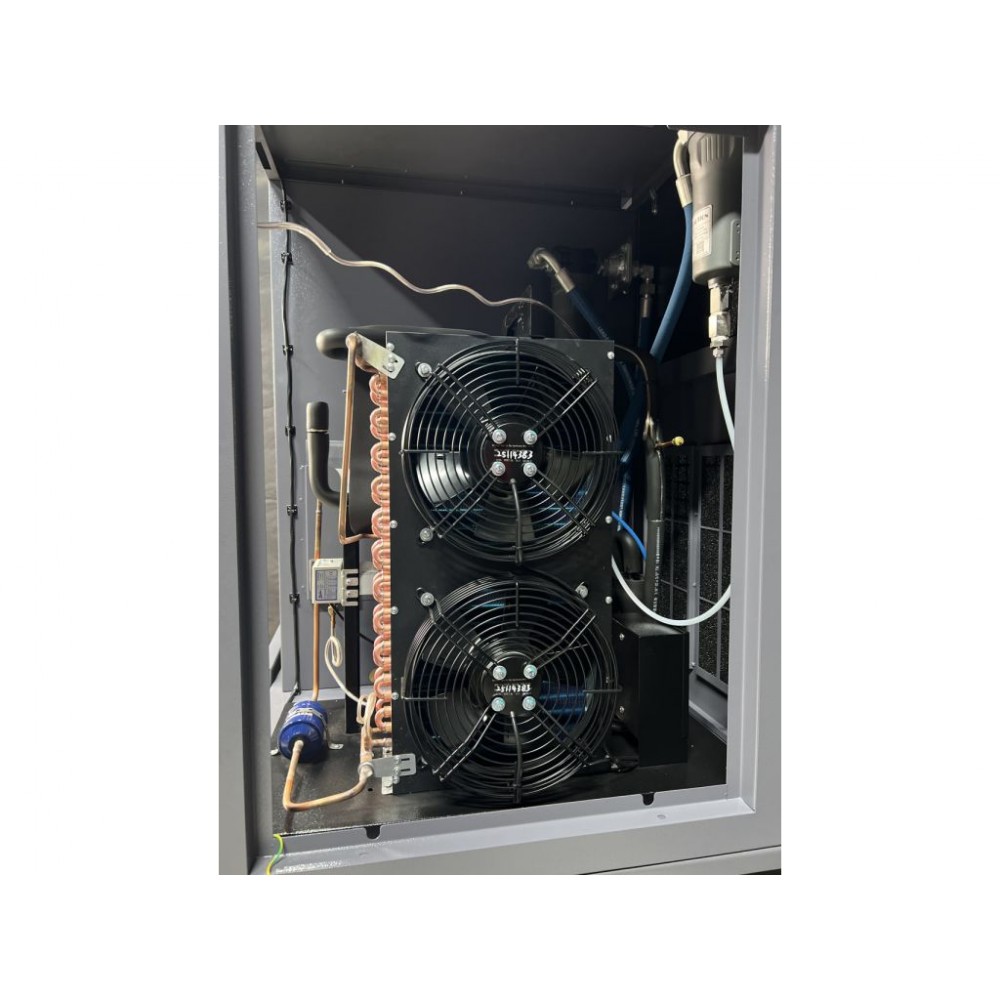 Гвинтовий компресор 16 Бар Mast LZN-30 COMBO inverter (осушувач + ресивер 500 л) Гвинтовий компресор 16 Бар Mast LZN-30 COMBO inverter (осушувач + ресивер 500 л)