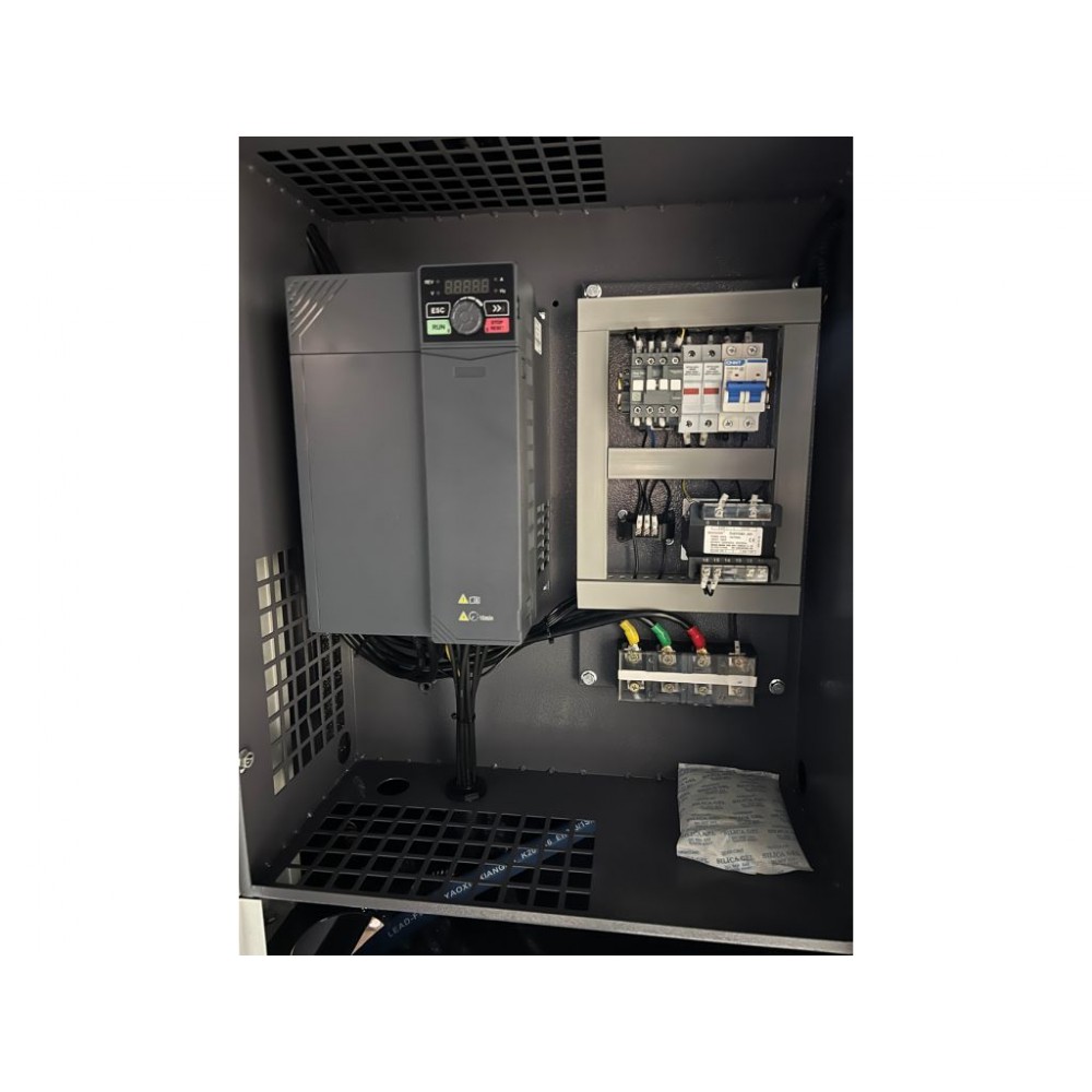 Гвинтовий компресор 16 Бар Mast LZN-30 COMBO inverter (осушувач + ресивер 500 л) Гвинтовий компресор 16 Бар Mast LZN-30 COMBO inverter (осушувач + ресивер 500 л)