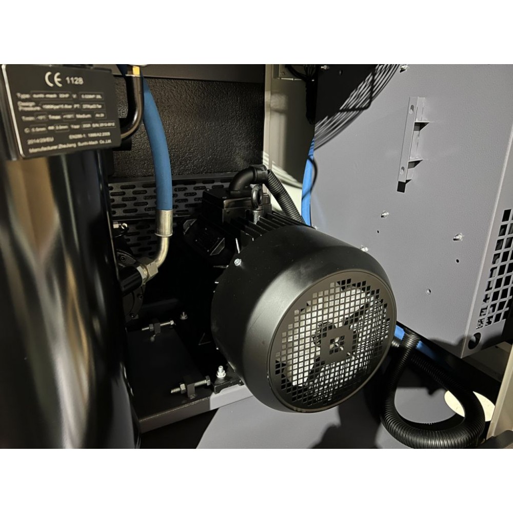 Гвинтовий компресор 16 Бар Mast LZN-30 COMBO inverter (осушувач + ресивер 500 л) Гвинтовий компресор 16 Бар Mast LZN-30 COMBO inverter (осушувач + ресивер 500 л)