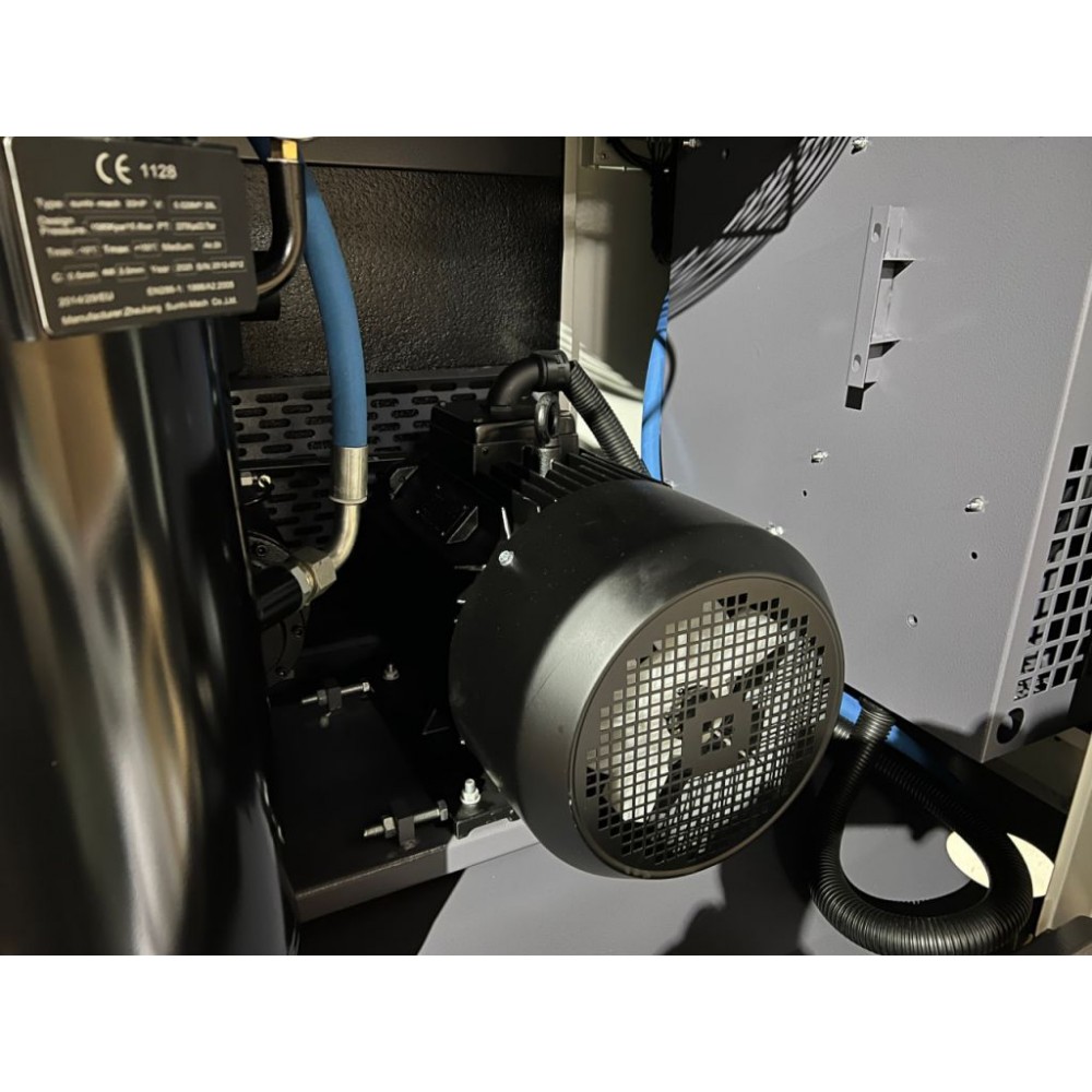 Гвинтовий компресор 16 Бар Mast LZN-30 COMBO inverter (осушувач + ресивер 500 л) Гвинтовий компресор 16 Бар Mast LZN-30 COMBO inverter (осушувач + ресивер 500 л)