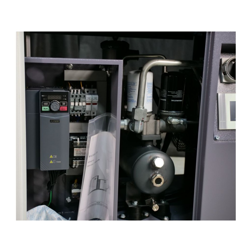 Гвинтовий компресор Mast SH-5 (220V) Inverter (двигун на постійних магнітах) Гвинтовий компресор Mast SH-5 (220V) Inverter (двигун на постійних магнітах)